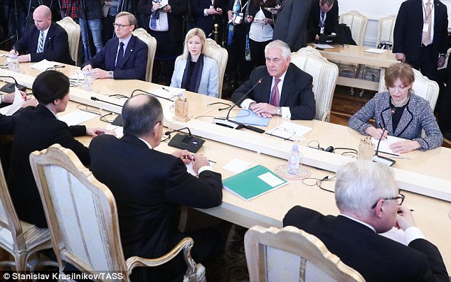 Chính giới Mỹ săn lùng người phụ nữ tường tận mọi bí mật Thượng đỉnh Trump-Putin ảnh 2